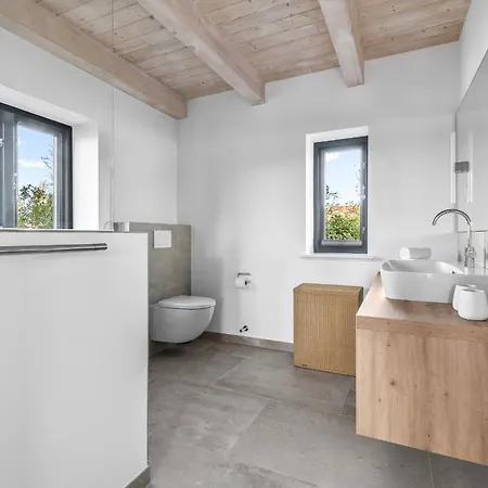 Entdecke Reethueues 28 - Ihr Neues Schleiferienhaus In Holiday home *