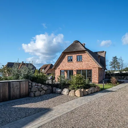 Entdecke Reethueues 28 - Ihr Neues Schleiferienhaus In Holiday home *