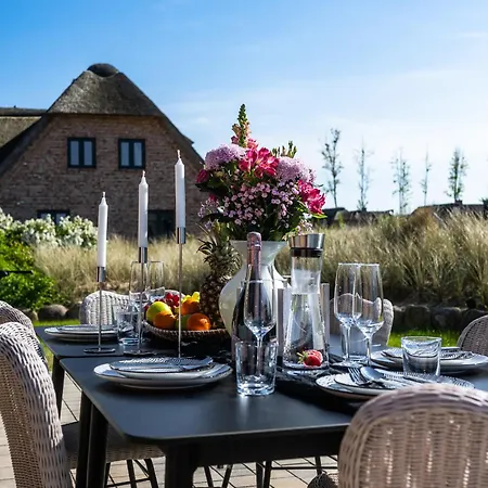 Entdecke Reethueues 28 - Ihr Neues Schleiferienhaus In 別荘 カッペルン